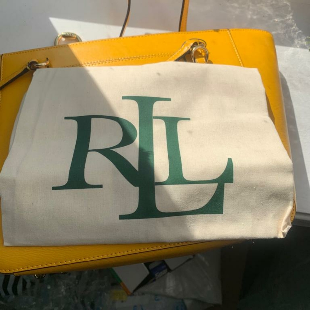 Handbag - Picture 2 of 6